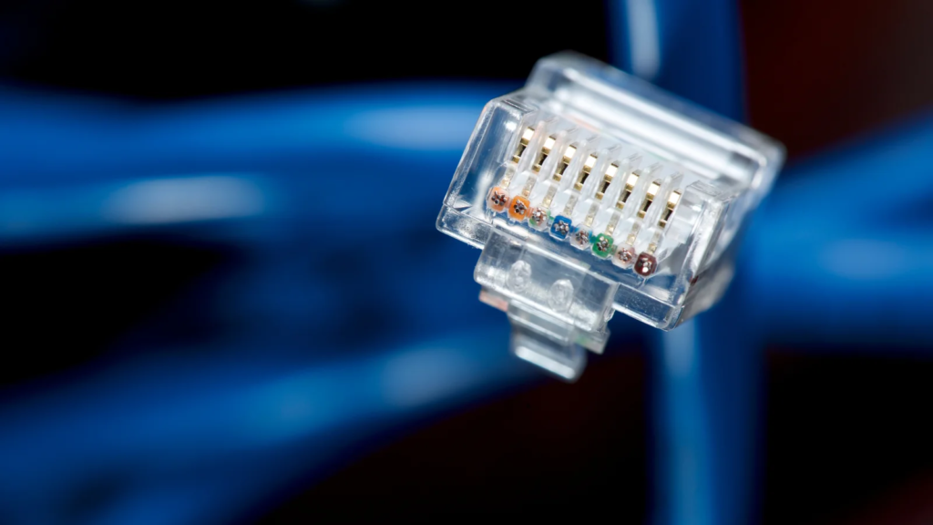Ethernet Kablosu Nedir, Ne İşe Yarar ve İnternet Hızını Nasıl Etkiler?